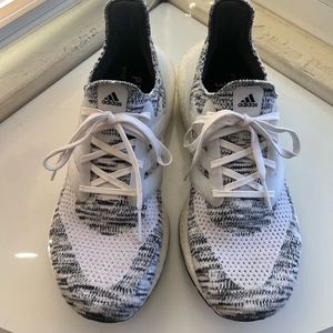 Adidas Ultra Boost 21